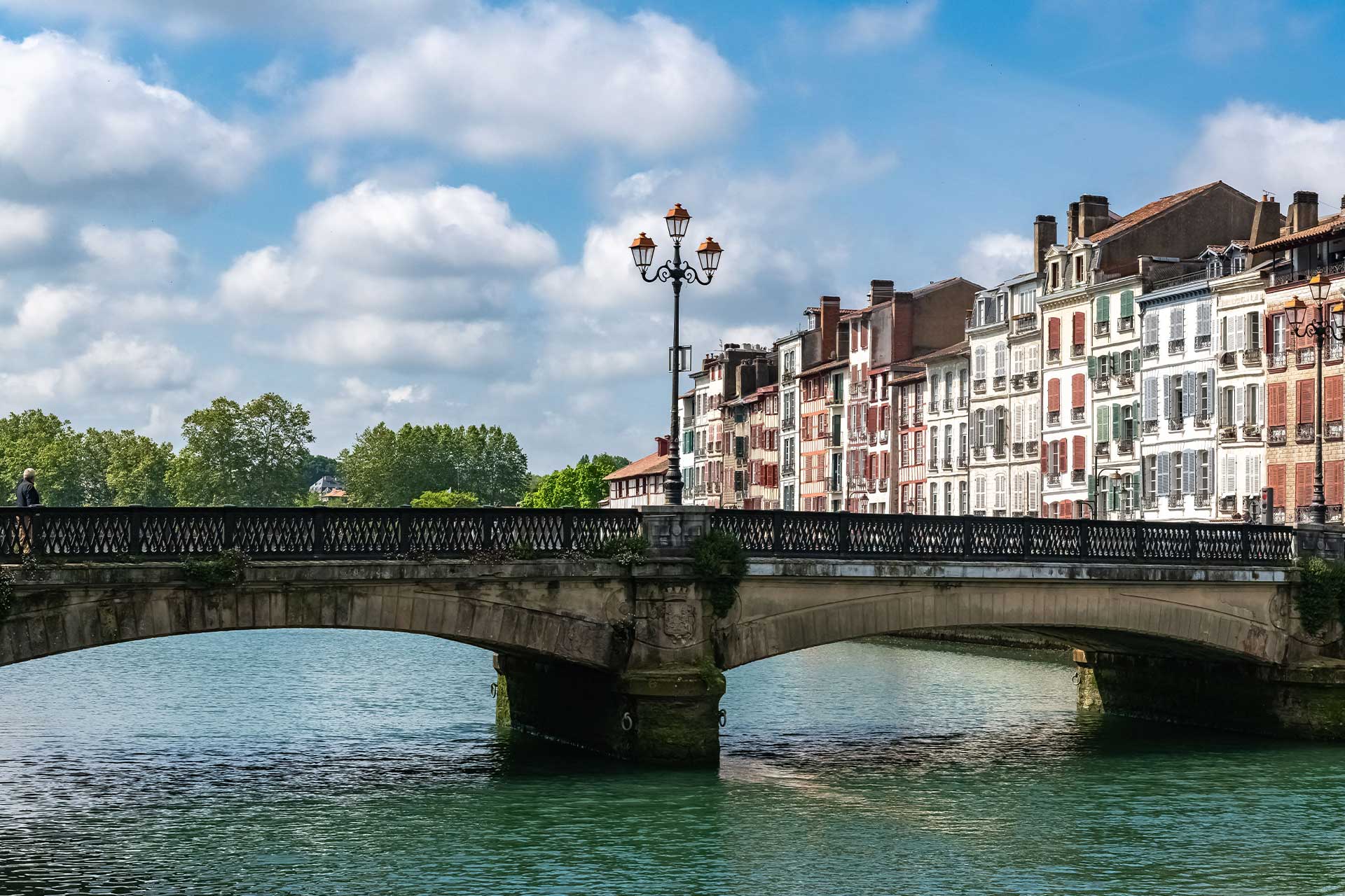 bayonne-02